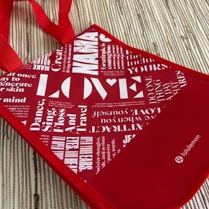 LOVE TRAVEL GOALS Sustainable Reusable Lululemon Shopping Tote Bag Valentine Red